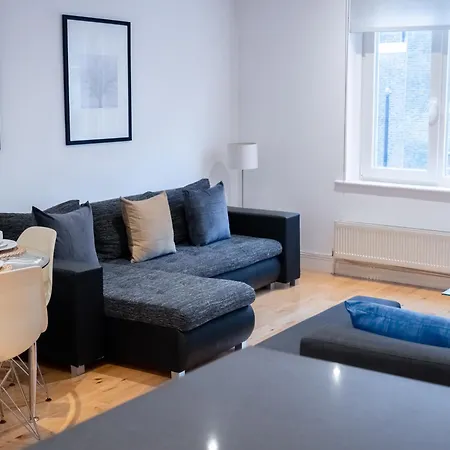 Modern Flat In Farringdon For Work Or Leisure