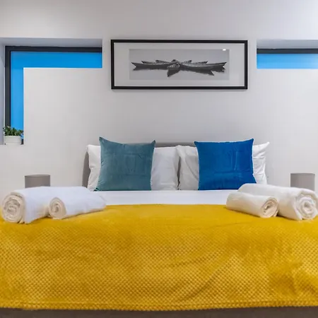 Modern Flat In Farringdon For Work Or Leisure