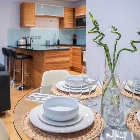 Apartment Modern Flat In Farringdon For Work Or Leisure *
