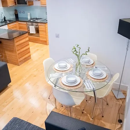 Modern Flat In Farringdon For Work Or Leisure * London