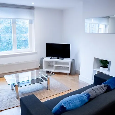 Modern Flat In Farringdon For Work Or Leisure London