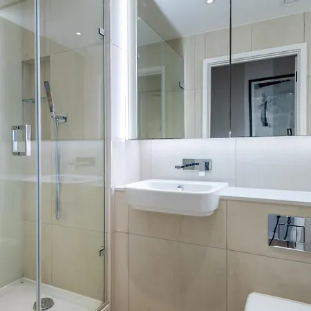Alto - Modern Comfort & Prime Location London