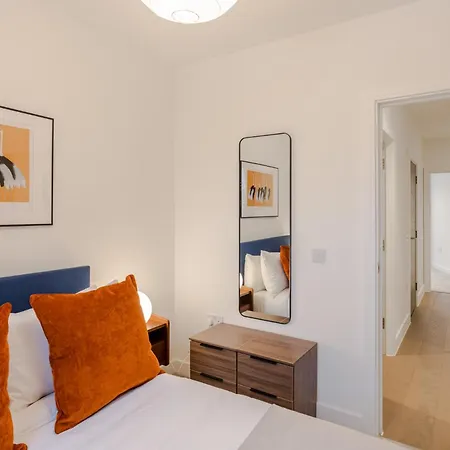 Cityscape Penthouse Ladywell *