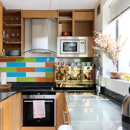 The Shoreditch Retreat - Inviting 2bdr