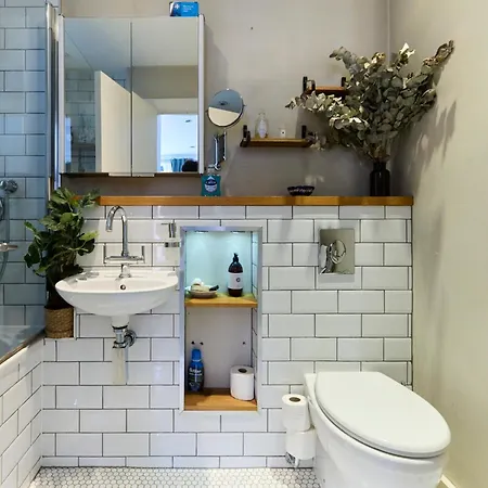 The Shoreditch Retreat - Inviting 2bdr London