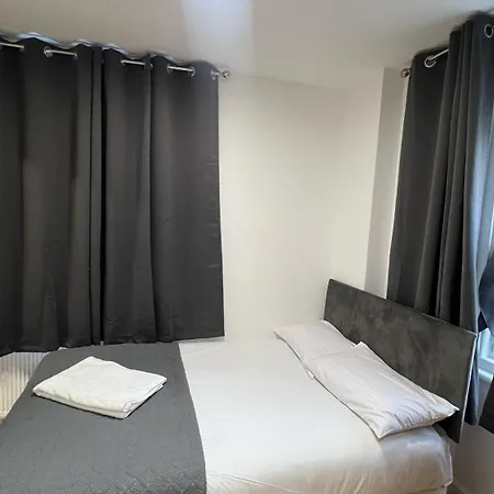 Hotel World London