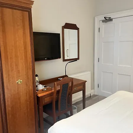 Staunton - Hotel London