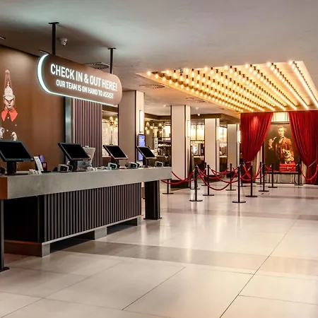 Radisson Red London Heathrow