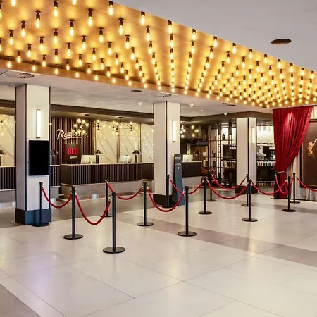 Radisson Red London Heathrow 4* Harmondsworth