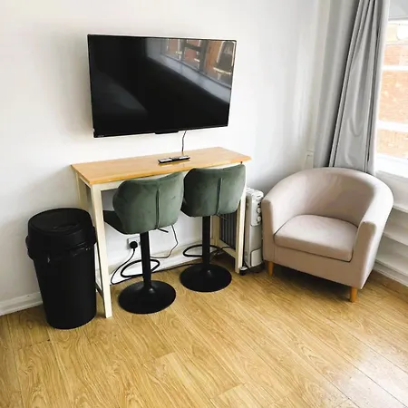Modern Flat. London. Zone 1. شقة *
