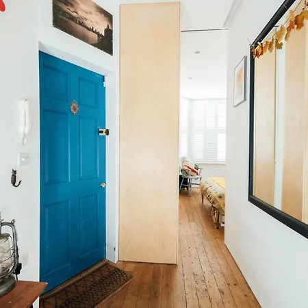 Apartment Stylish 2 Bedroom Flat With A Private Sauna