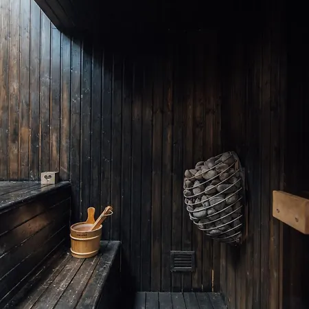 Apartment Stylish 2 Bedroom Flat With A Private Sauna