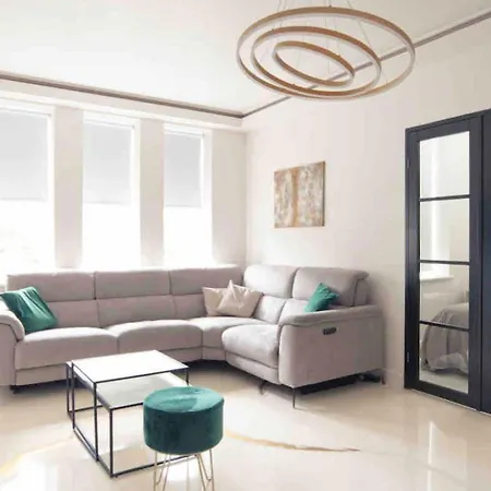 Entire Luxury In Greater London