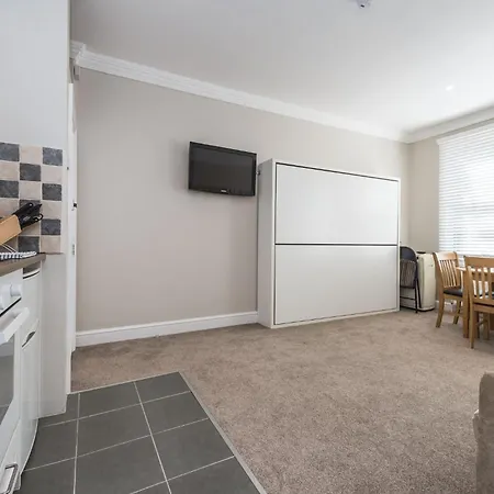 Stylish Apartment,12 Minutes Tube To Oxford Street,central London,ac,free Wifi London