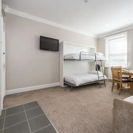 Stylish Apartment,12 Minutes Tube To Oxford Street,central London,ac,free Wifi * London