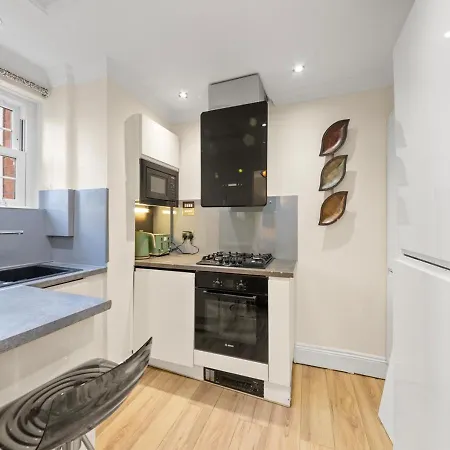 Apartment Sg, Knightsbridge With Garden Terrace By Harrods *
