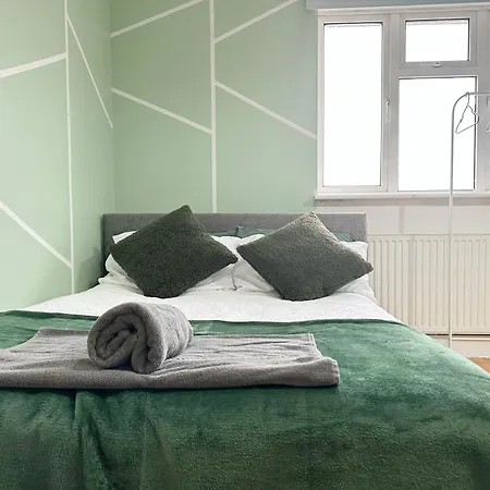 Wembley Stadium Serviced 2, 12mins To Central * London