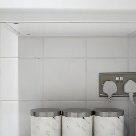 Apartment Beautiful Flat Near - Entire Flat - Equipped Kitchen - Private Bathroom