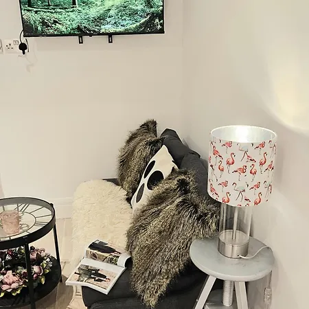 Apartment Entire In