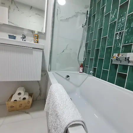 Homestay London, Private *