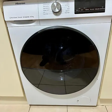 41b Flat Near Zone 1 Apartment *