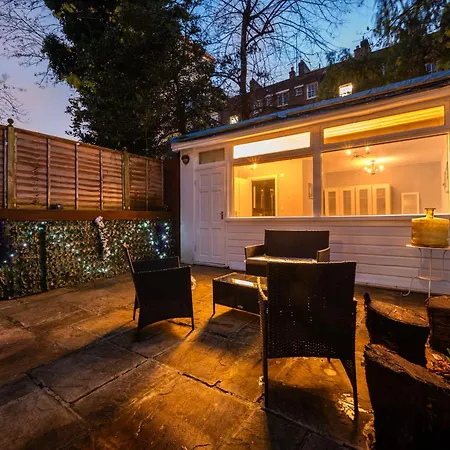 St Pancras Luxury Apartment London