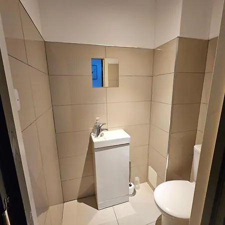 Guest house E14