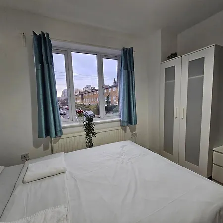 Guest house E14