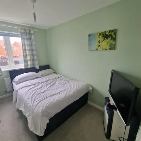 Amo Luxury Apartment London