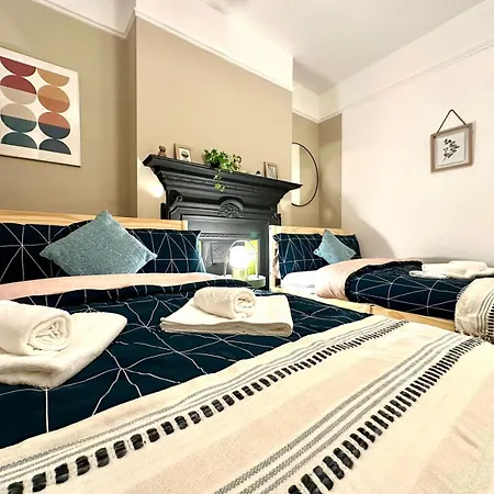 Delux Near Centre Homestay