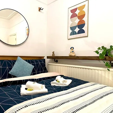 Delux Near Centre Homestay London