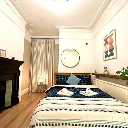 Homestay Delux Near Centre *