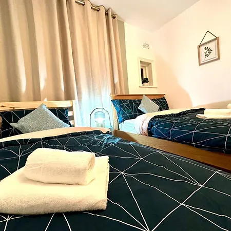 Delux Near Centre Homestay