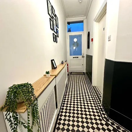 Homestay Delux Near Centre