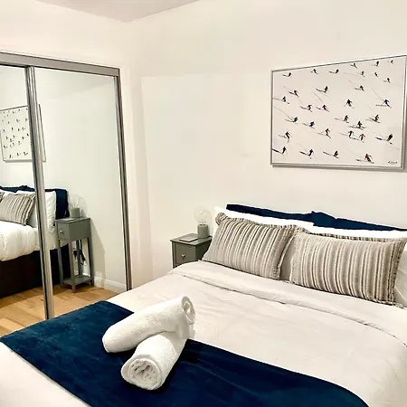 Northern Line Double With Free Parking Guest house *