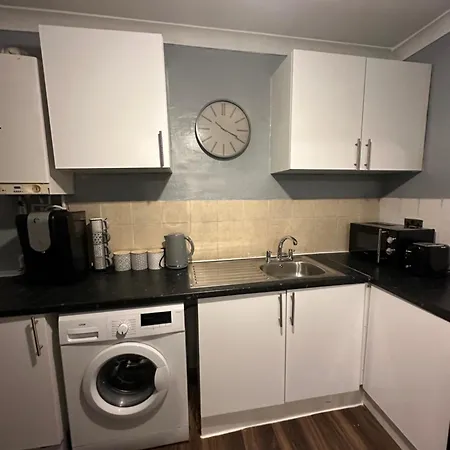 Charming 1 Bedroom Flat With Living In Kings Cross, St Pancras No Lift Appartement *