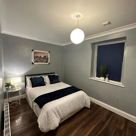 Charming 1 Bedroom Flat With Living In Kings Cross, St Pancras No Lift Appartement