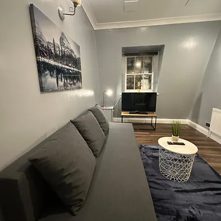 Appartement Charming 1 Bedroom Flat With Living In Kings Cross, St Pancras No Lift Londen