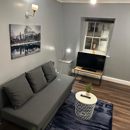 Appartement Charming 1 Bedroom Flat With Living In Kings Cross, St Pancras No Lift Londen