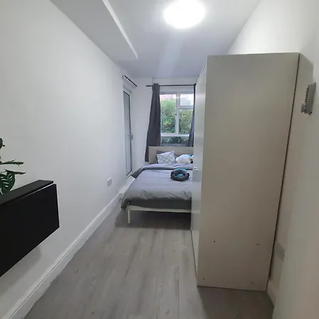 Homestay Cable London