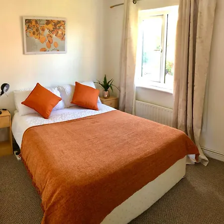 Private 2 Beds Flat Canada Water Apartment