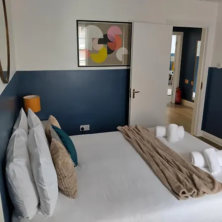 Apartment Spacious 5-bedroom, 4-bathroom In Central Zone 1