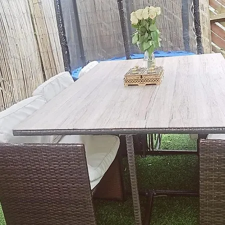 Cosy House Close To Bridge * London