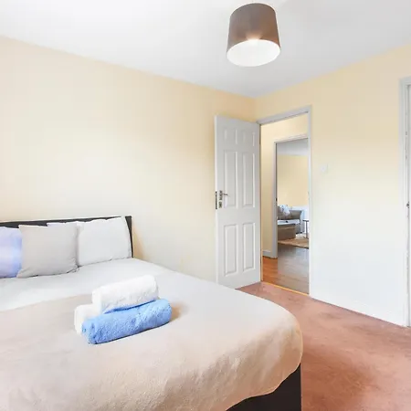 Beautiful Deluxe 2bed * Enfield