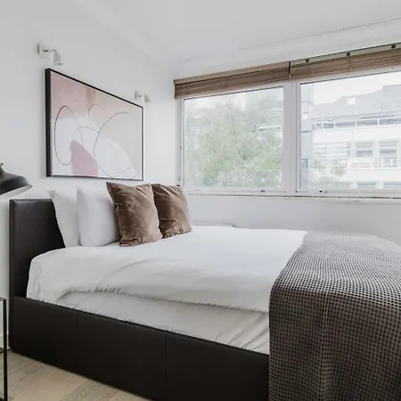 Blueground Fitzrovia Furnished W Kitchen Lon-594 *