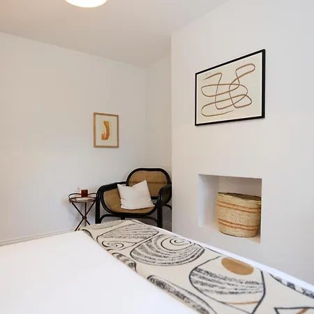 The Kensal Place - Modish 2bdr Flat With Study