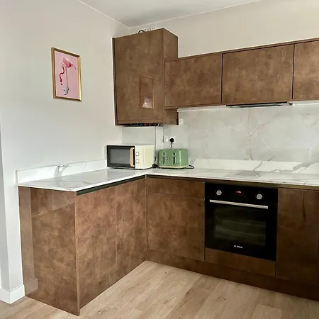 Sienna's 2 - Bedroom Apartment, London, N1. * Londra