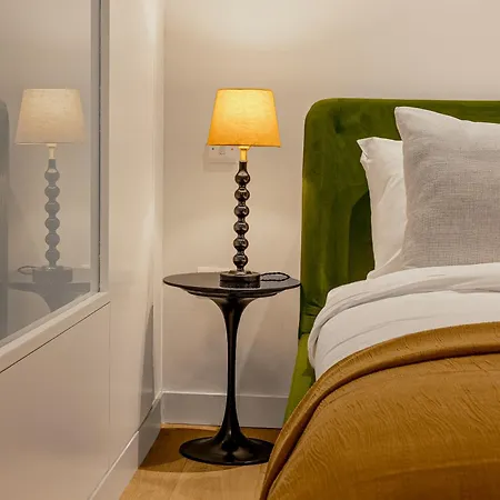 Servised On Artillery Lane Hotel apartamentowy 4*