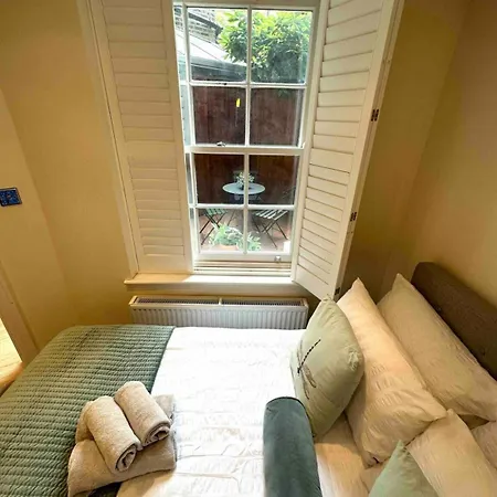 Apartment Luxurious Premium Homes In Camden Town London