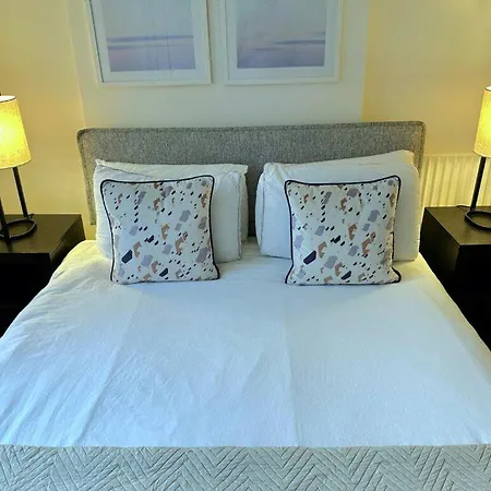 Luxurious Premium Homes In Camden Town Apartment London